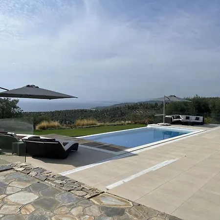 Okoa Comfortable Holiday Vila Neos Marmaras